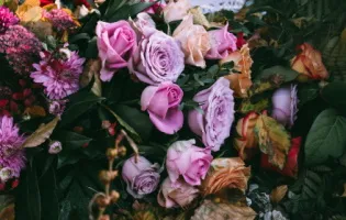 Blumen für die Beerdigung