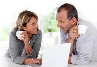 Absicherung für Angehörige mit Treuhandkonto oder Sterbegeldversicherung?